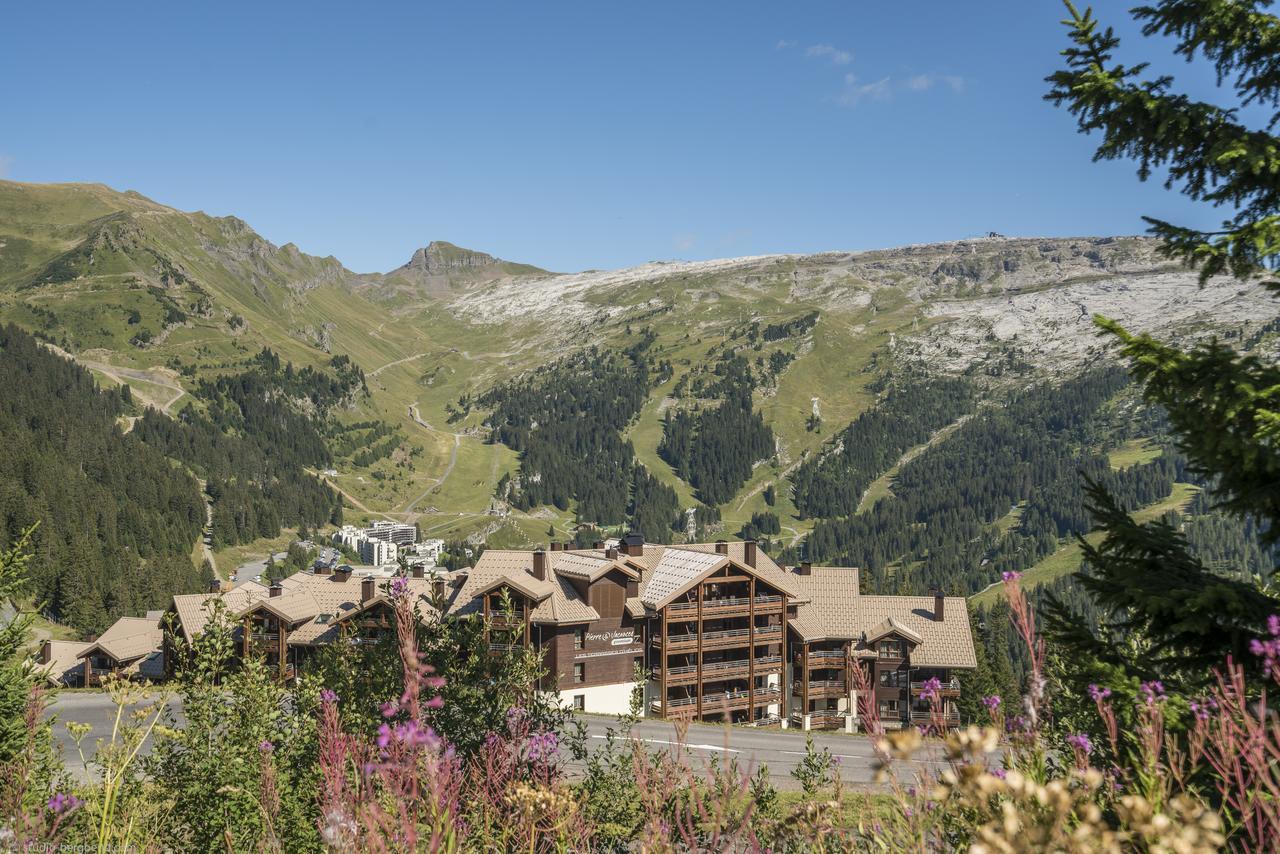 Résidence Pierre&Vacances Premium Les Terrasses d'Hélios Flaine Exterior foto
